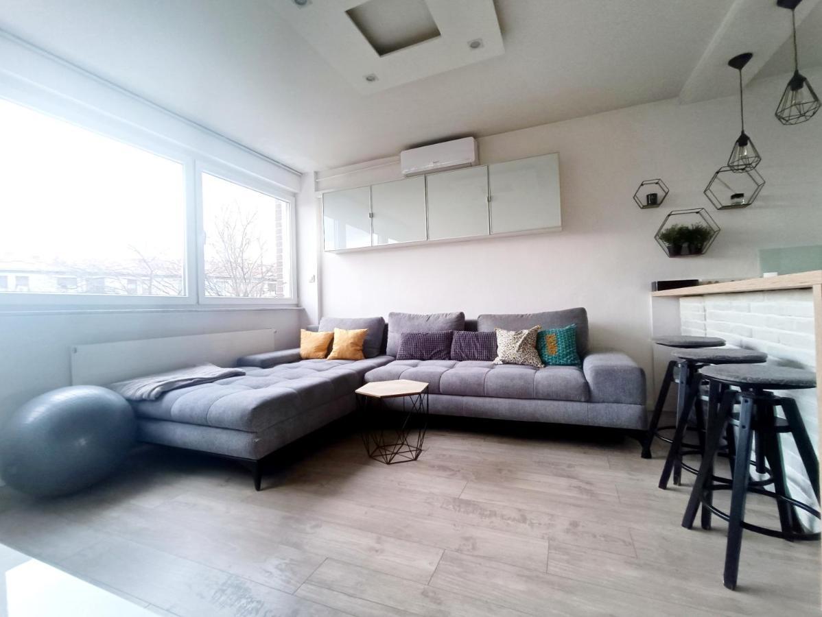 Apartment And Sweet - Self Check In Zagreb
